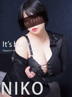 有咲ニコ
